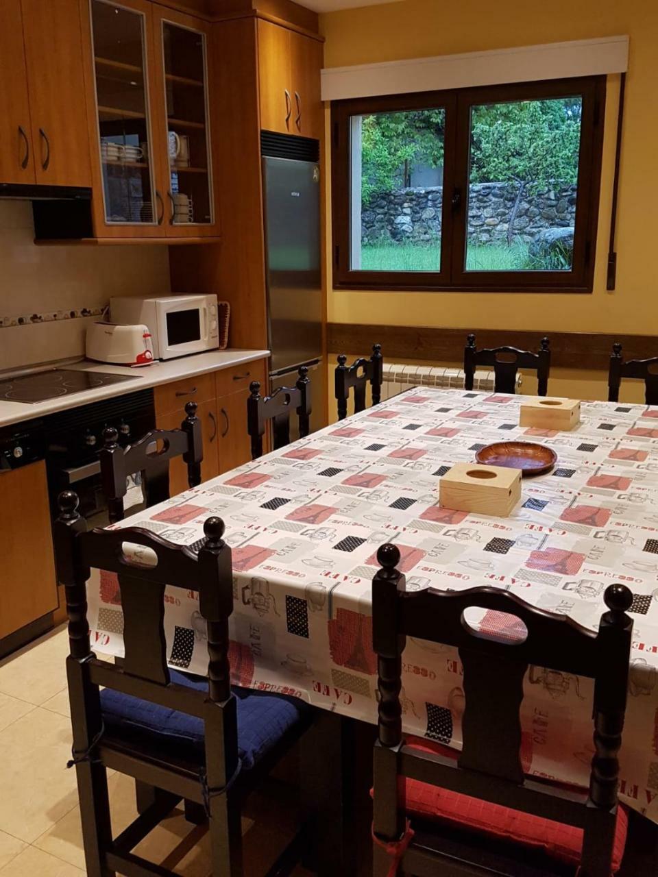 Alojamientos La Abuela Rascafria Luaran gambar