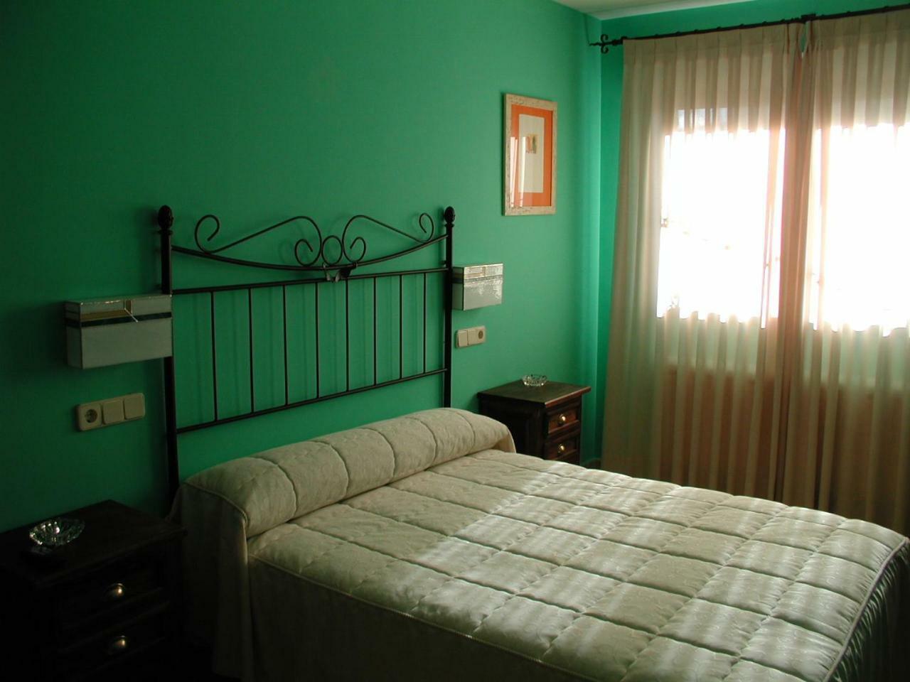 Alojamientos La Abuela Rascafria Luaran gambar